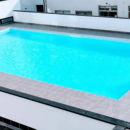 En Con Piscina * Sada